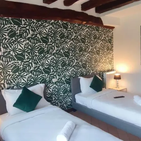 Domaine Malar Otel Guillerval