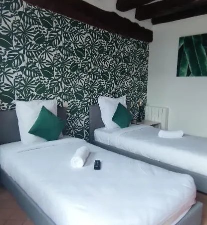 Hotel Domaine Malar Guillerval