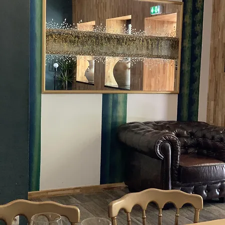 酒店 Domaine Malar 吉维瓦尔